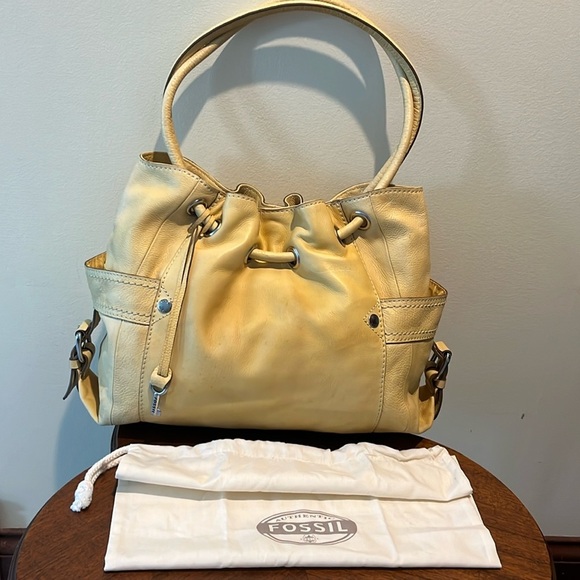 Fossil   Shoulder / Bucket bag   Leather yellowish tan  Drawstring  Side pockets - Picture 1 of 17